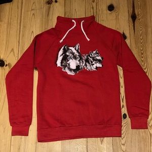 👠Cute red high necked wolf sweater